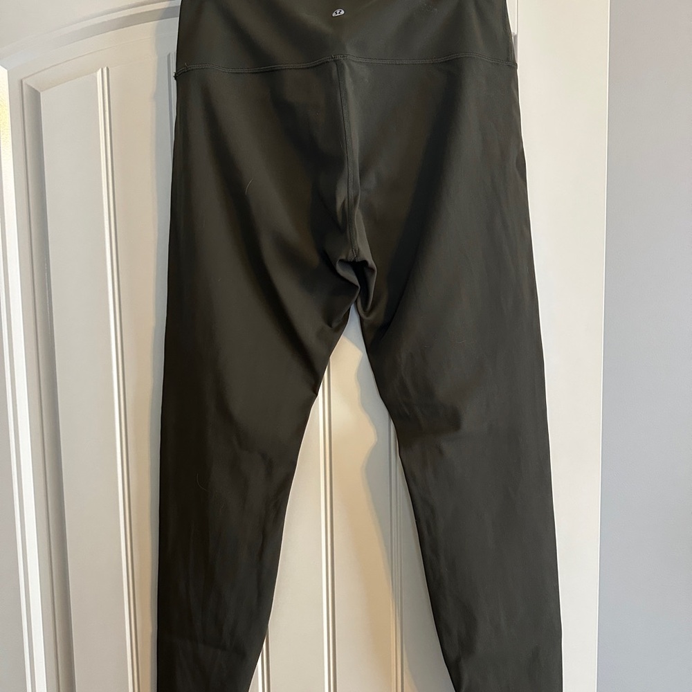lululemon athletica align Army Green.. hard to find..Leggings 25 inch
